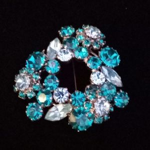 VINTAGE Austrian Crystal Rhodium Pl Brooch Signed